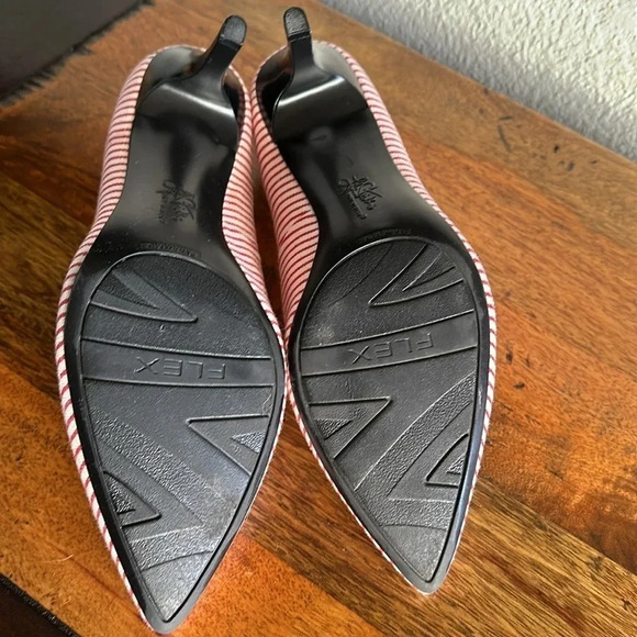 Lifestride candy stripe heels - Picture 7 of 9